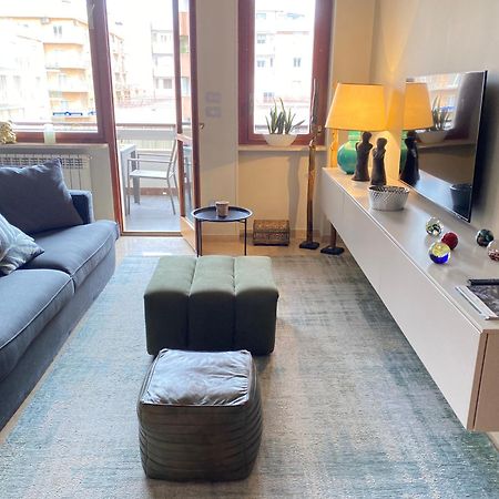 Julie'S House Lecce City Center Apartment Exterior photo