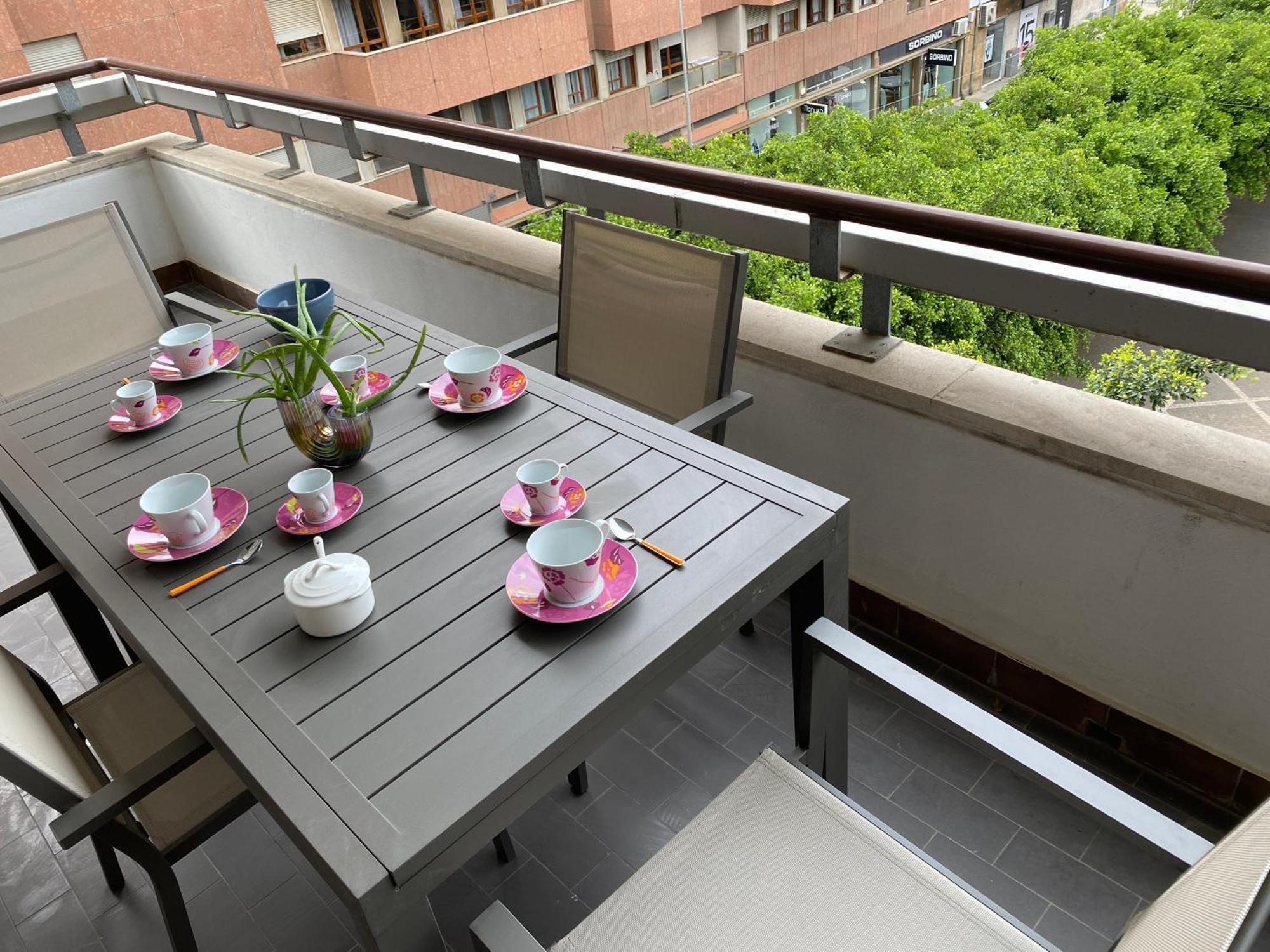 Julie'S House Lecce City Center Apartment Exterior photo